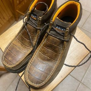 Men’s work boots